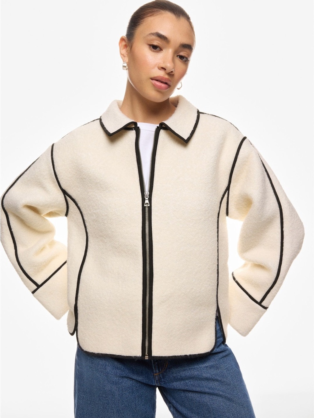 Cream Contrast-Trim Zip Jacket - Picture 3 of 7